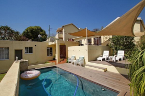 Отель Arum Place Guest House  Йоханнесбург